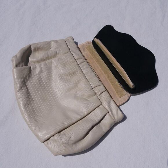 1980’s Patricia Smith Moon tan‎ leather clutch/shoulder bag - Picture 3 of 8